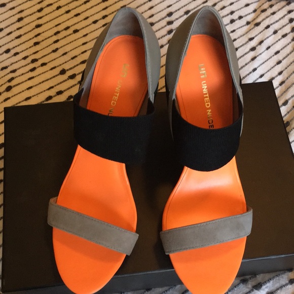 United Nude Heels - Picture 1 of 4